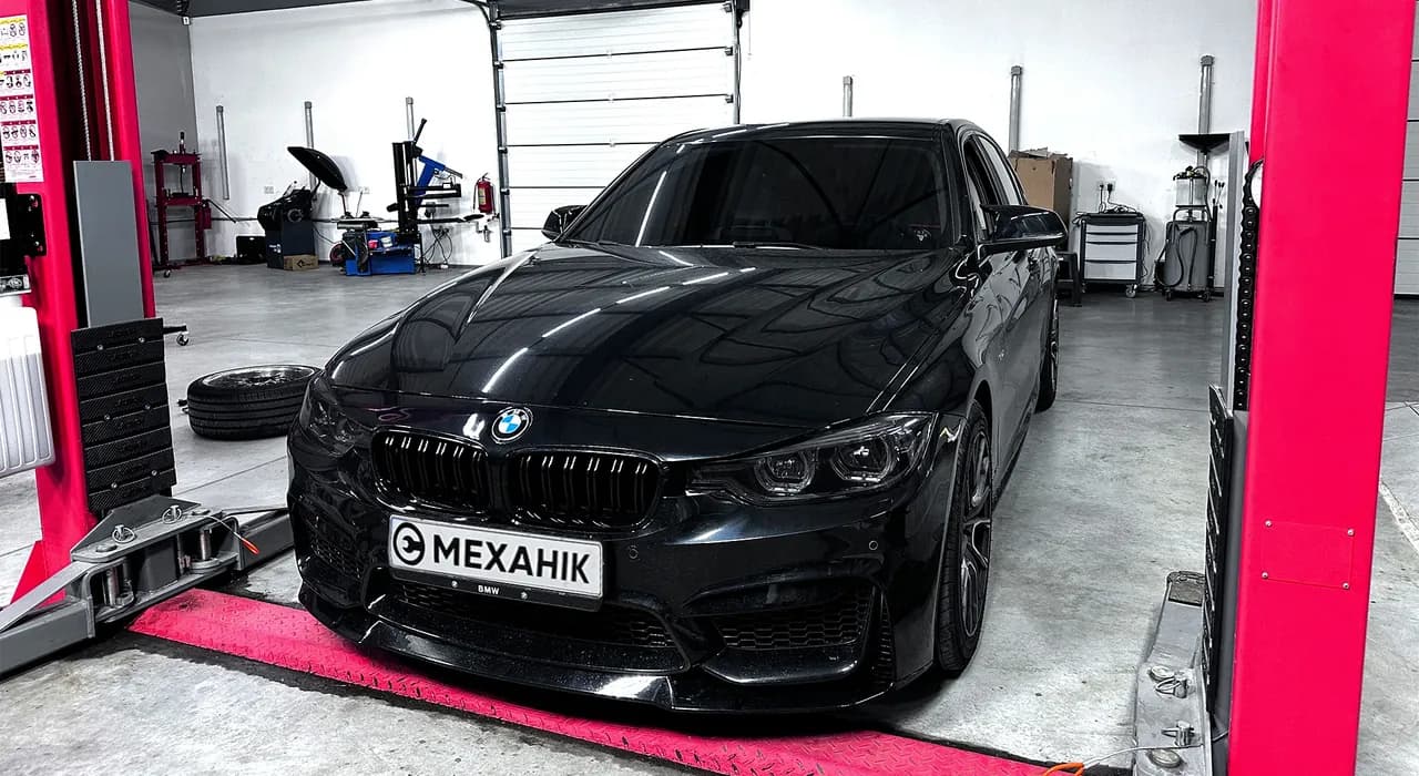 eMechaniq service bay — BMW M3 F80, Kyiv